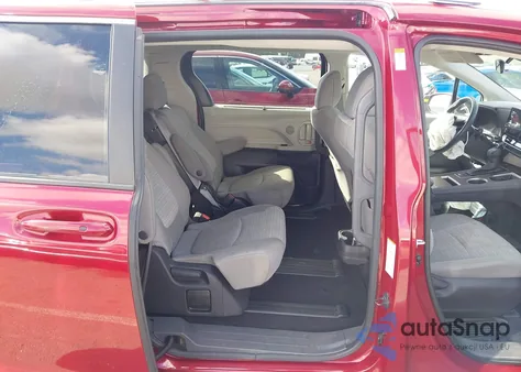 2022 Toyota Sienna Le from USA, damaged, VIN 5TDKRKEC7NS096484